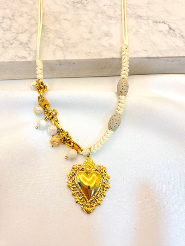 Collar Hilo Sagrado Corazon Acero