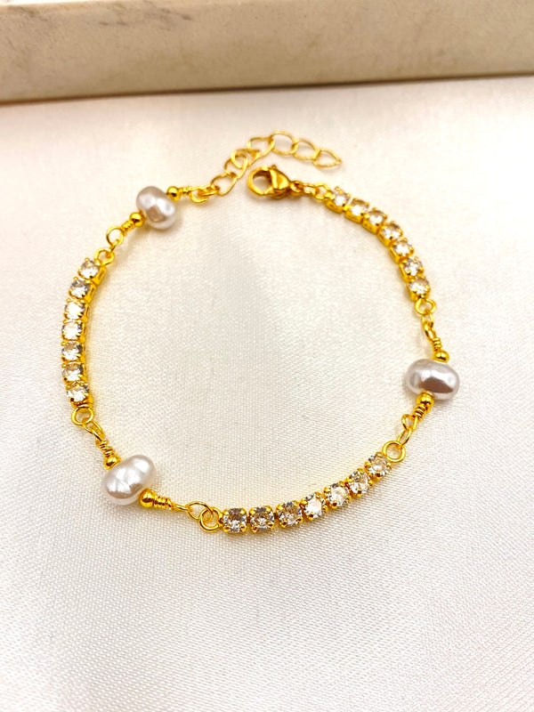 Pulsera Zirconia y Perla Sintetica