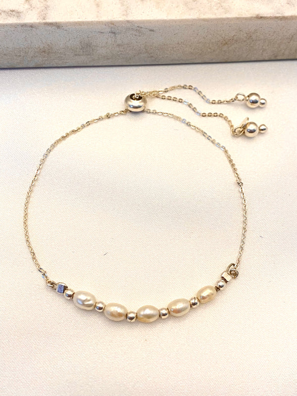 Pulsera Perlas Ajustable Plata