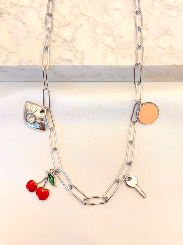 Collar Cuatro Dijes Plateado Acero