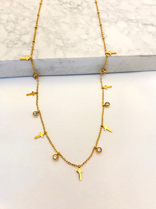 Collar Cruz Cristales Dorado Acero