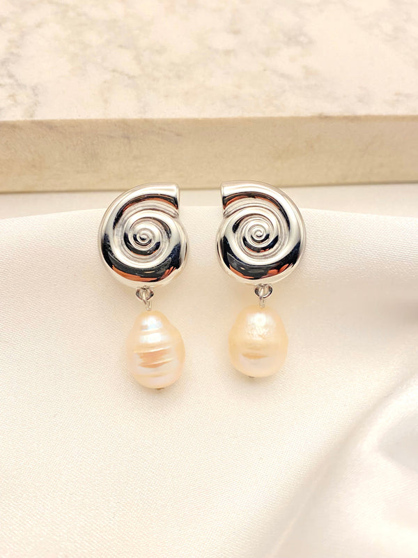 Arete Caracol Perla Acero