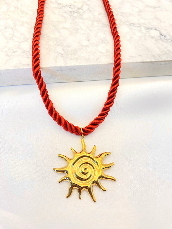 Collar Hilo Maxi Sol Acero
