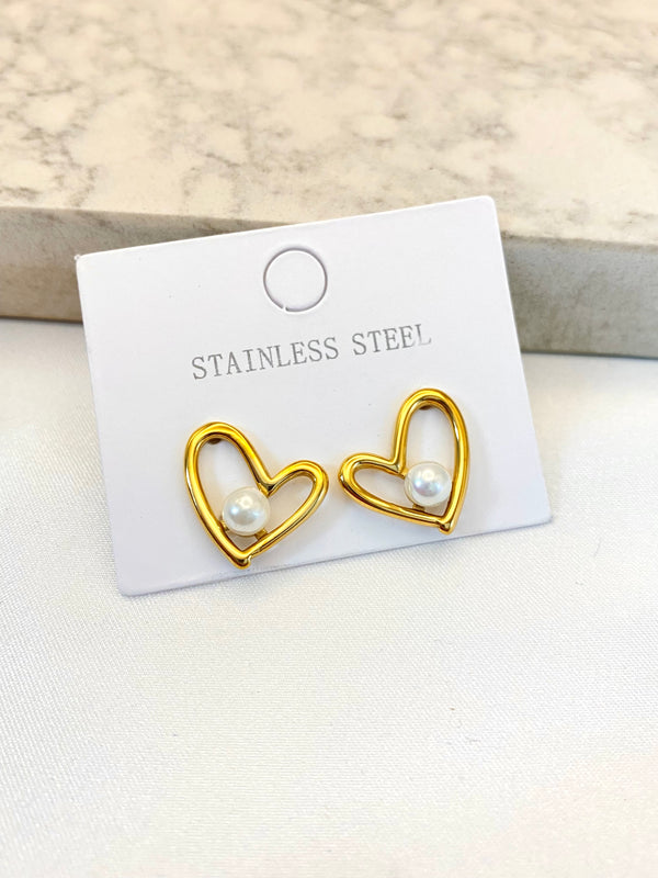 Arete Corazon Silueta Perla Acero
