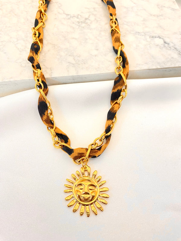 Collar Entrelazado Animal Print Acero