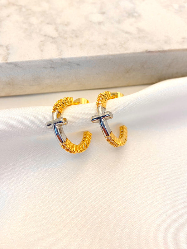 Arracada Cruz Bicolor