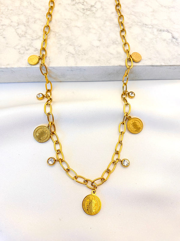 Collar San Benito Cristales Dorado Acero