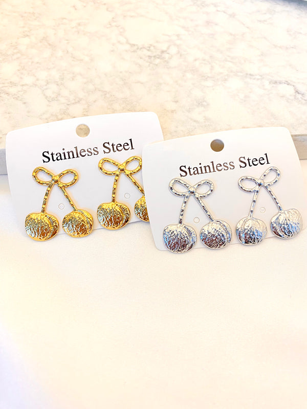 Arete Cereza Grande Acero