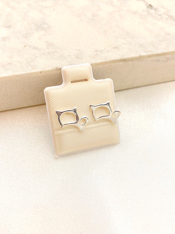 Arete Gatito Silueta Plata